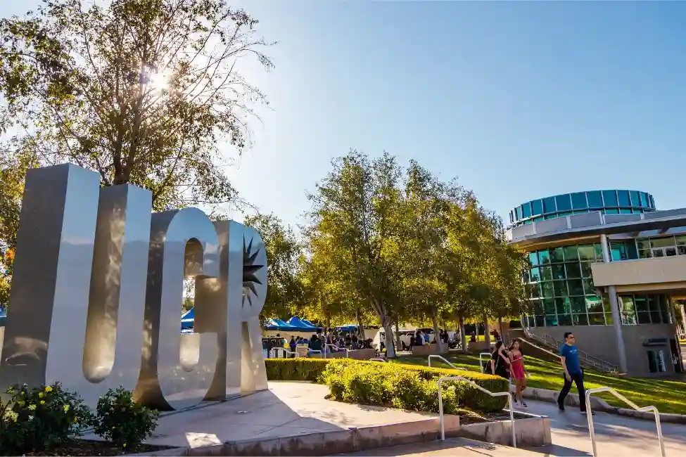 UC Riverside campus with UCR sign